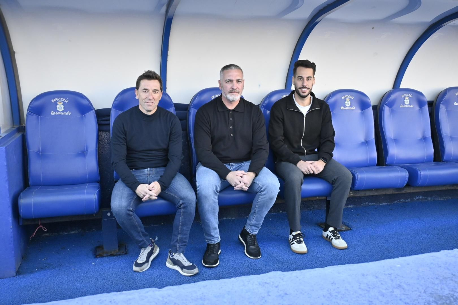 Imágenes de la presentación de Arzu como nuevo entrenador del Recreativo de Huelva