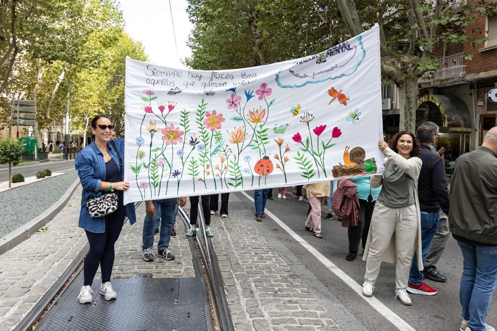 Marcha organizada con motivo del Día Mundial de la Salud Mental, en imágenes