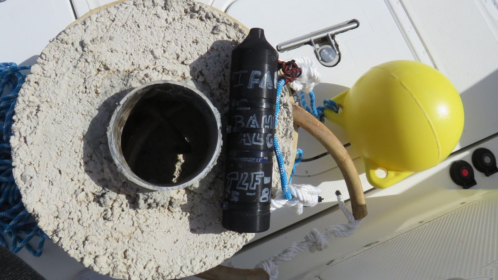 Receptor acústico instalado en el Puerto de Algeciras.