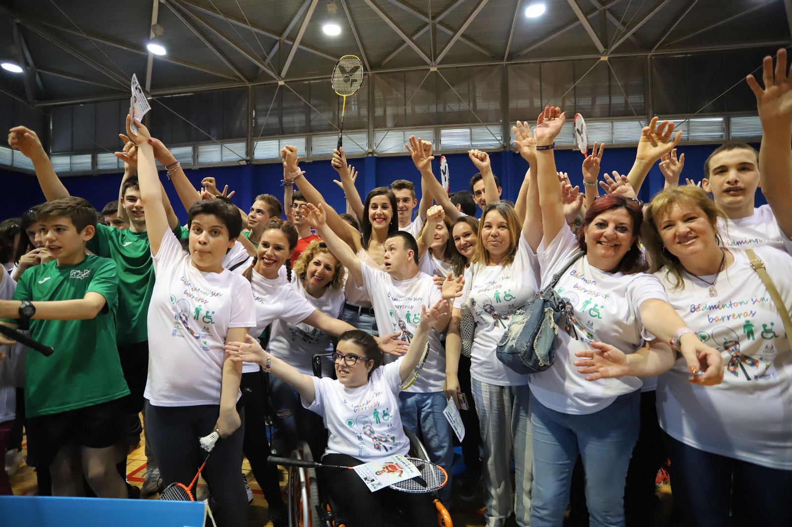 Imágenes de Carolina Marín en el Palacio de deportes, con la asociación Inclusivo, que ella misma Amadrina
