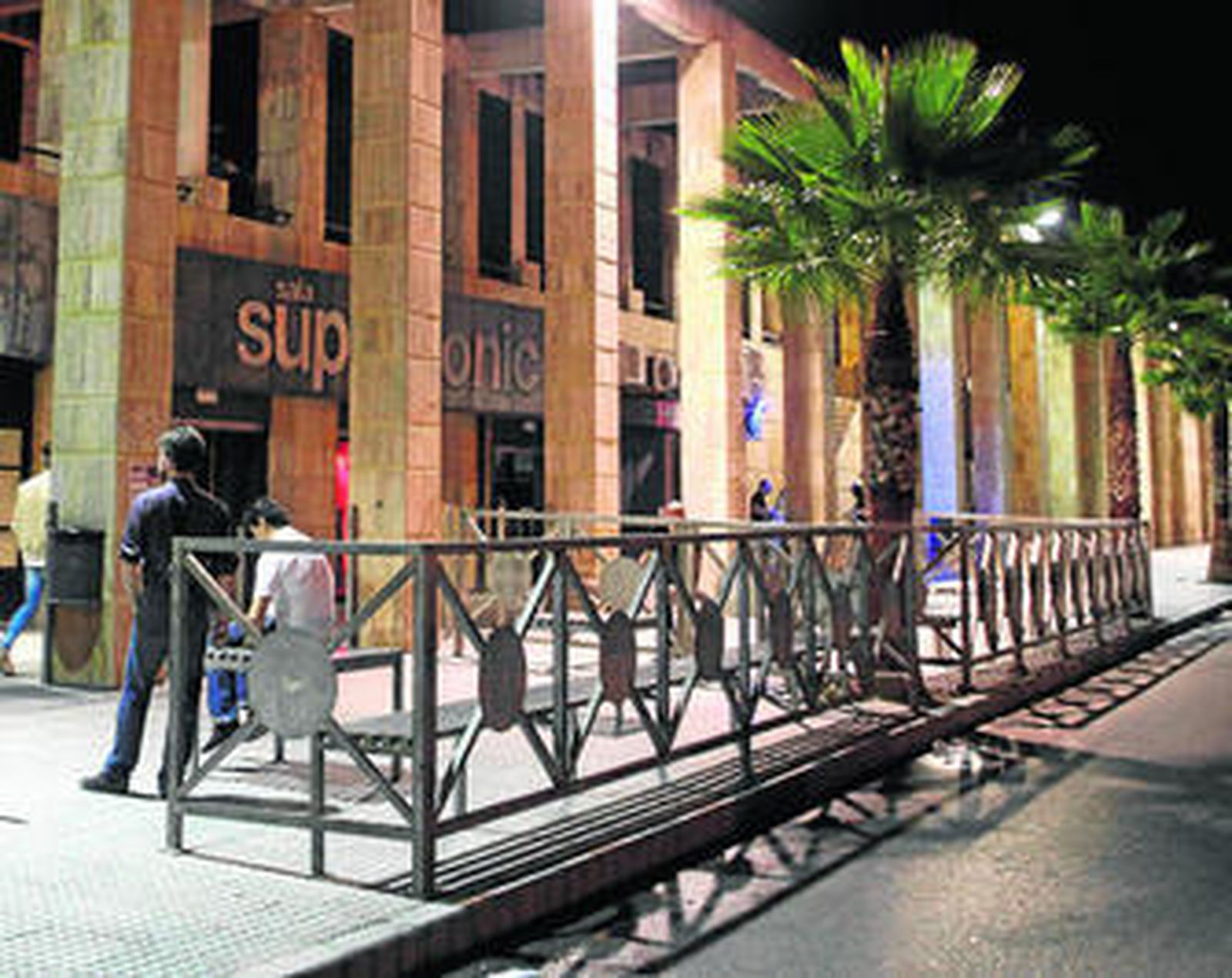 La Punta de San Felipe es el principal espacio de ocio nocturno de la ciudad.