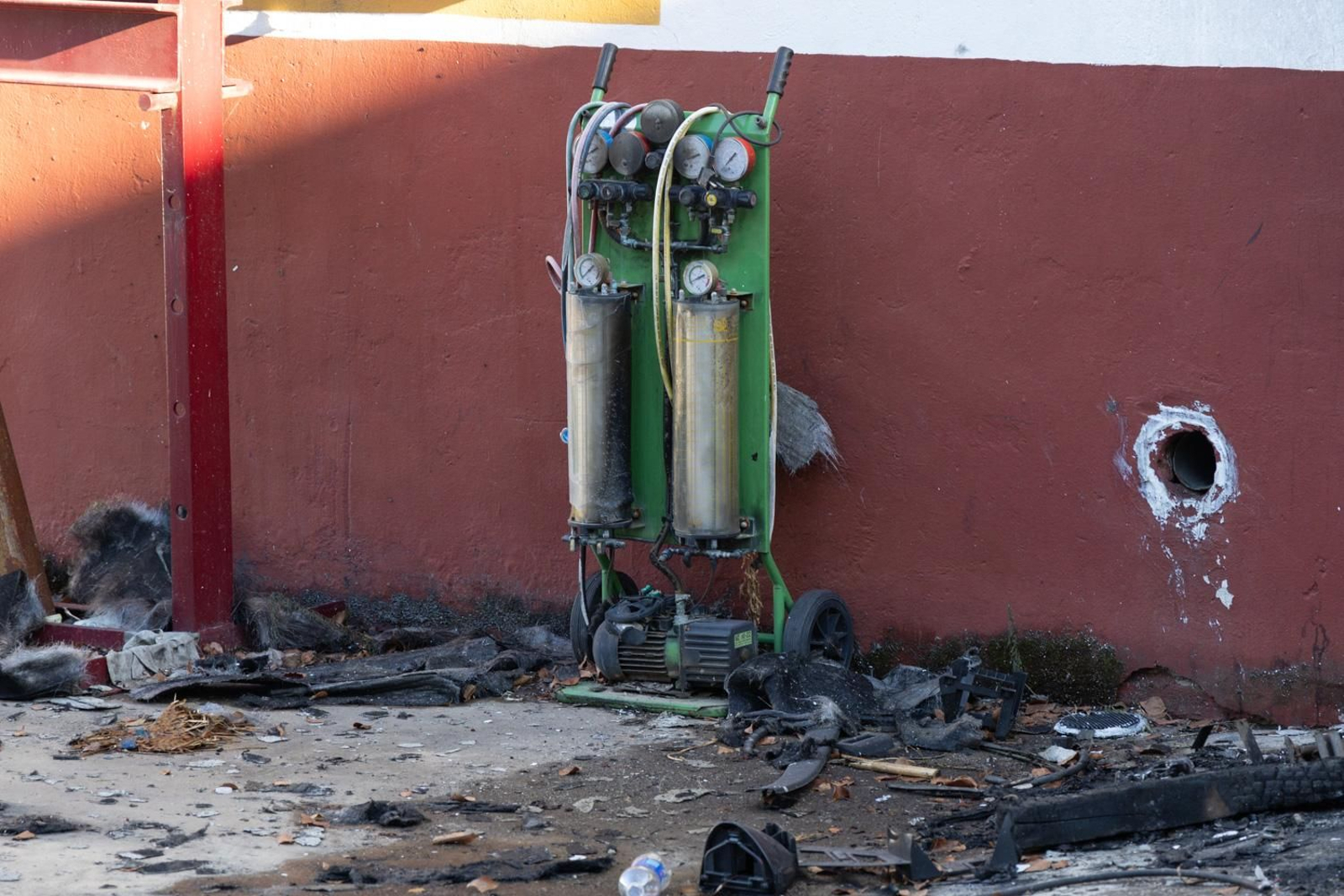 La SAFA  de Andújar arrasada por el fuego, en imágenes