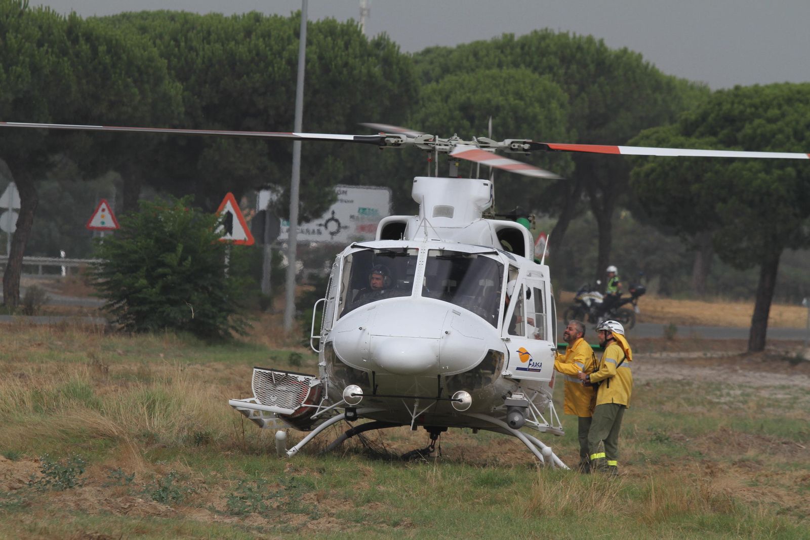 Las imágenes del incendio en Moguer y Mazagón