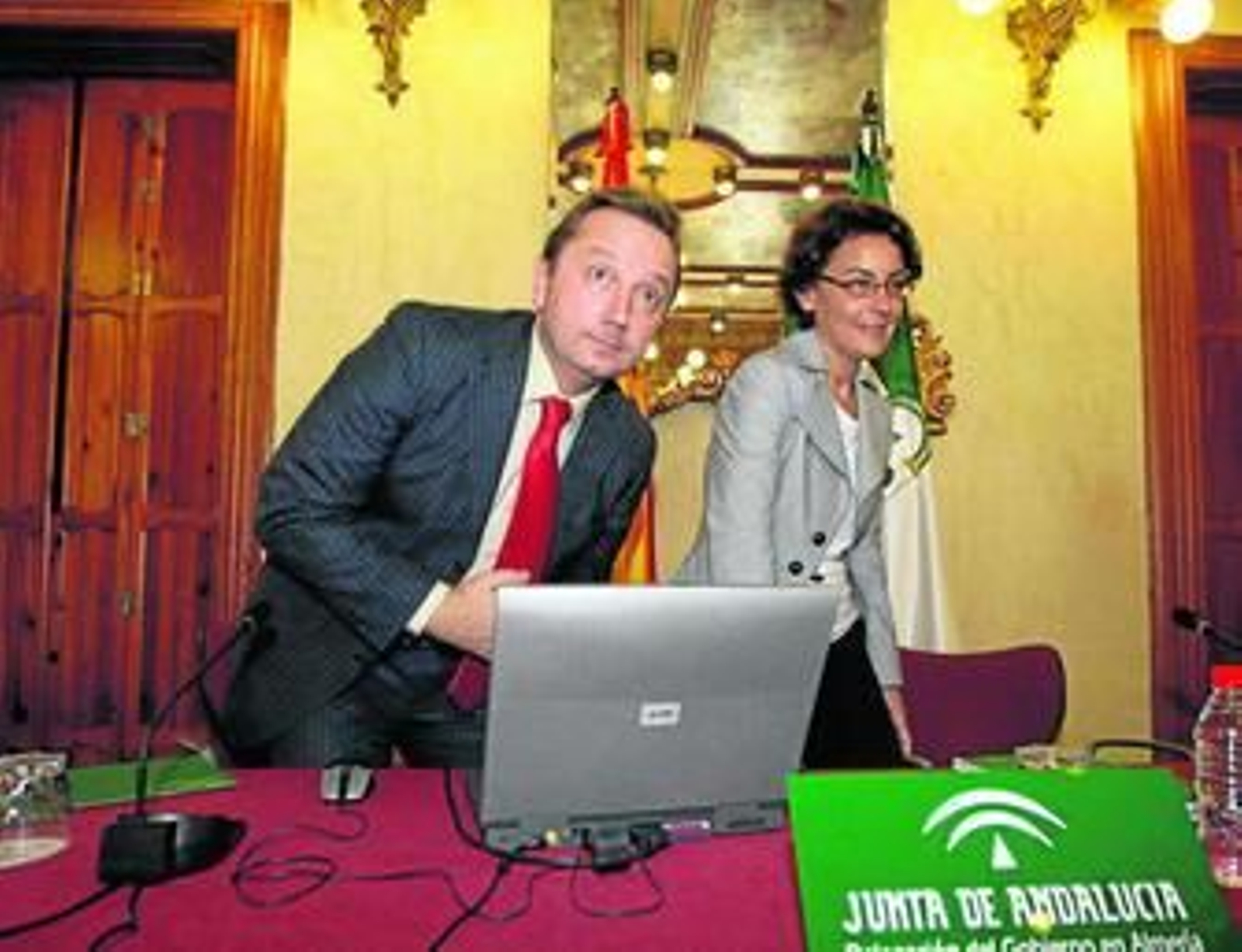 Manuel Recio, consejero de Empleo, ayer en Almería.