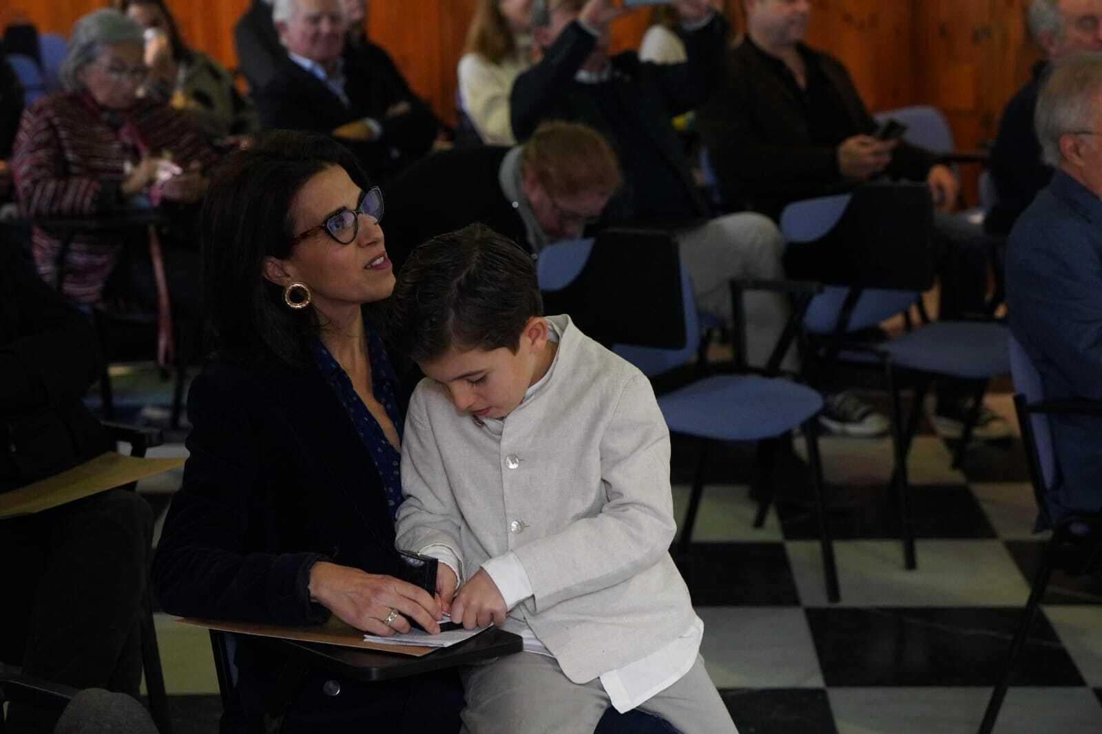 El Centro de Estudios Históricos Jerezanos (CEHJ) recibe a sus nuevos miembros