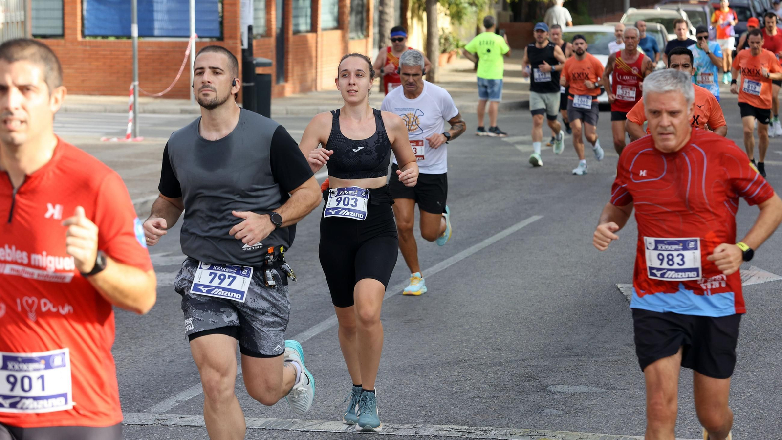 Búscate en la Media Maratón de Jerez 2025 (3)