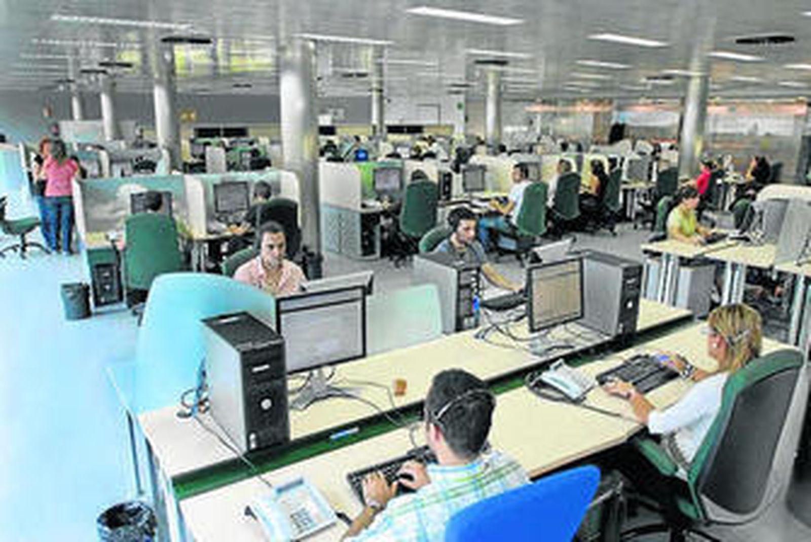 La sala central de Salud Responde.