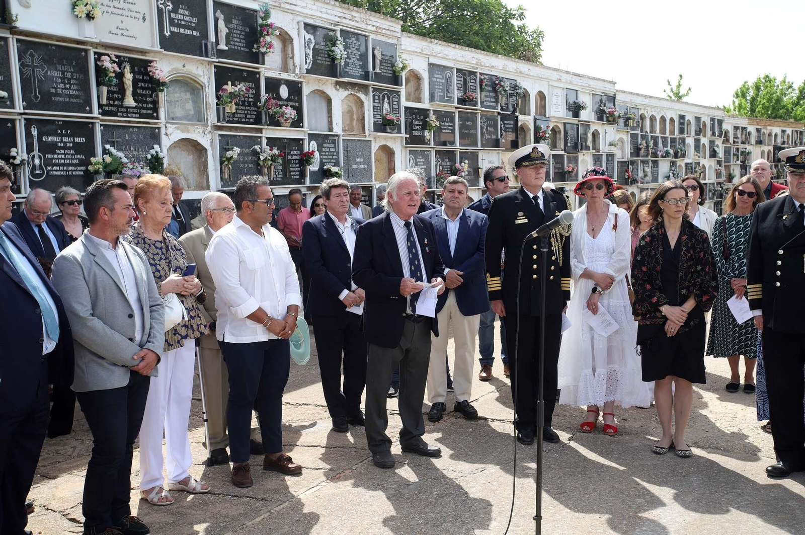 La ceremonia conmemorativa del 80 aniversario de la aparición del cuerpo de William Martin, en imágenes