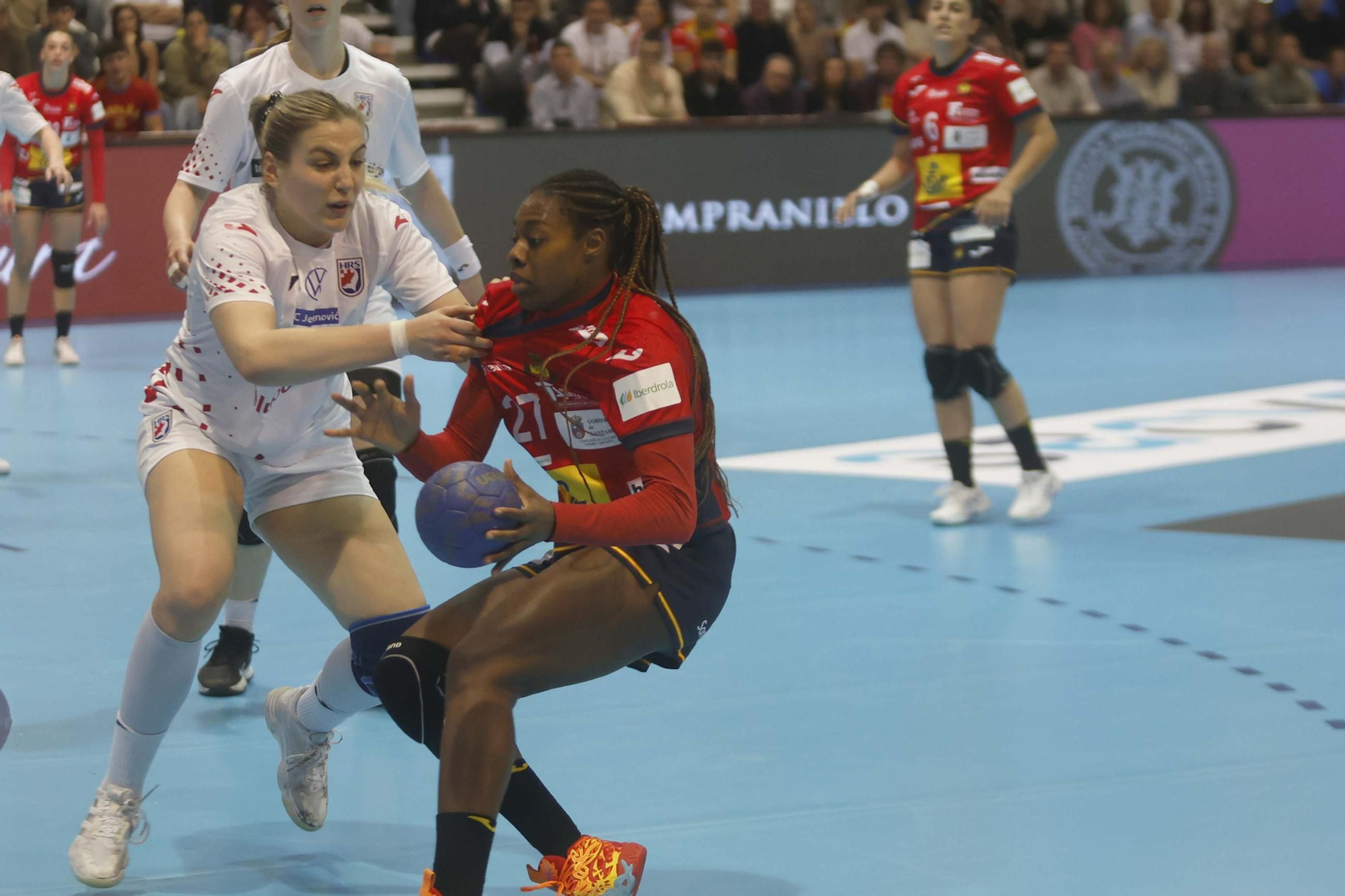 Las fotos del España Croacia de clasificación para el Mundial femenino de balonmano, en Algeciras