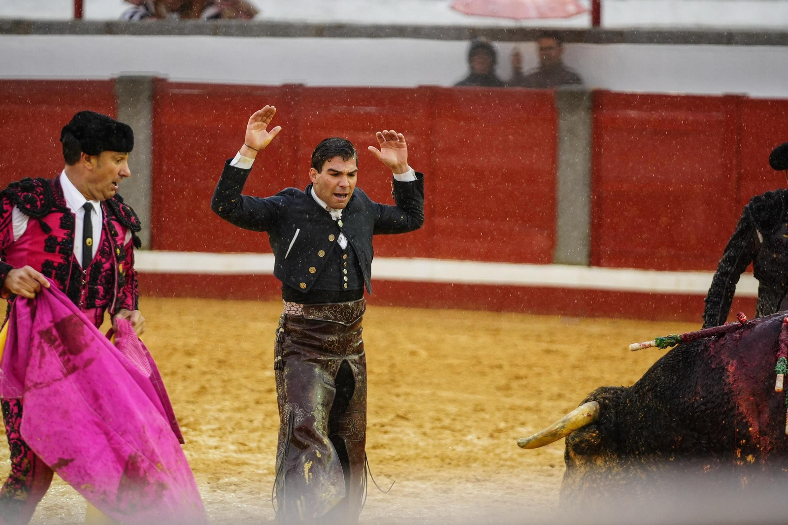 La corrida de rejones de la Feria de Pozoblanco, suspendida por la lluvia