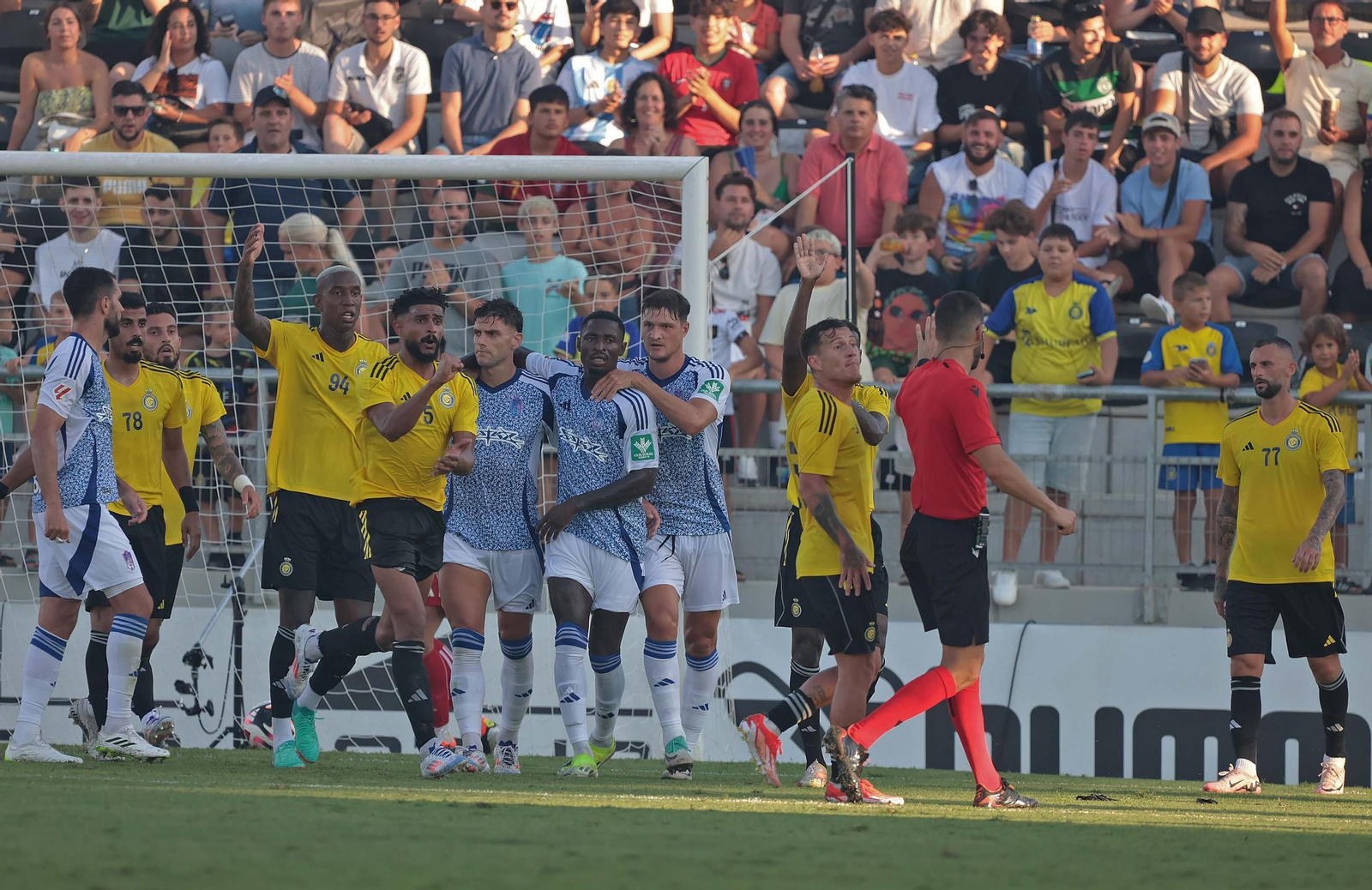 Las mejores fotos del Granada CF - Al Nassr celebrado en el Ciudad de La Línea
