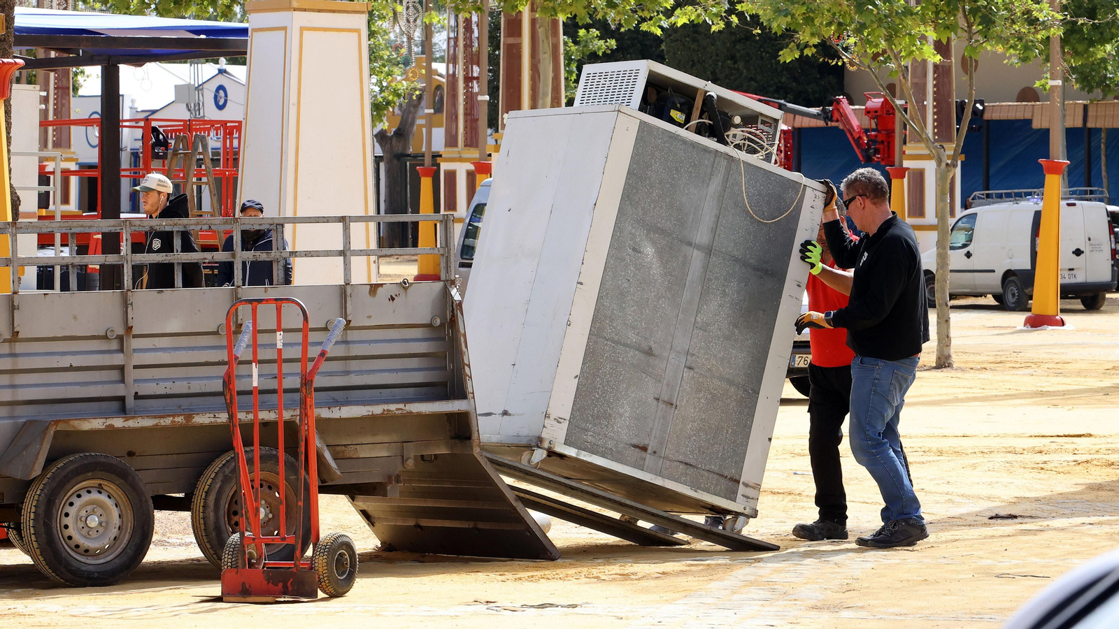 Preparativos en la Feria del Caballo 2024 de Jerez
