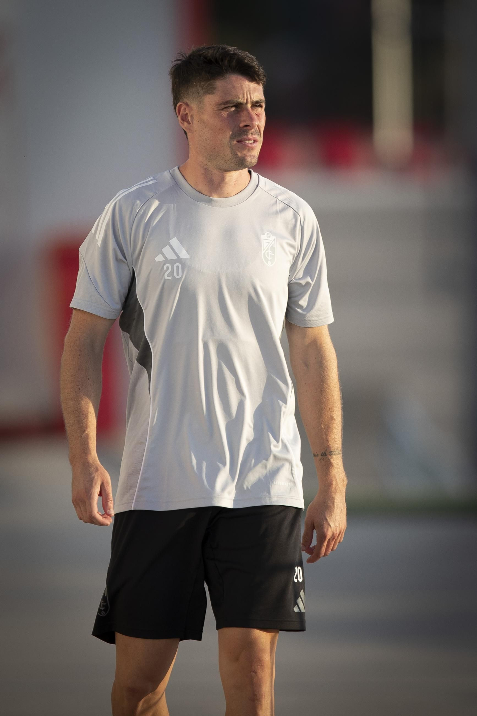 Las mejores imágenes del primer entrenamiento del Granada CF