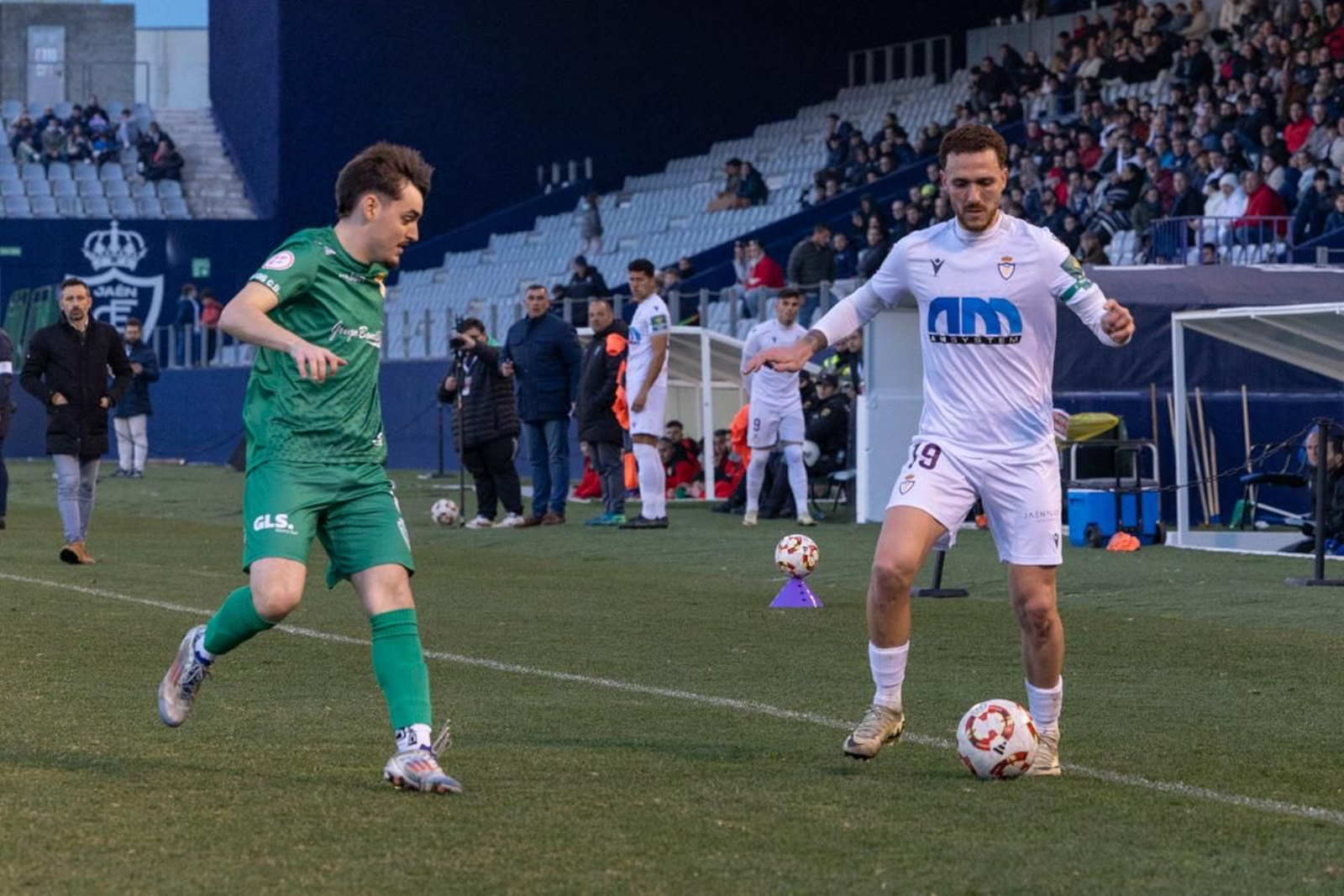 Las mejores imágenes del triunfo del Real Jaén en el derbi ante el Martos CD