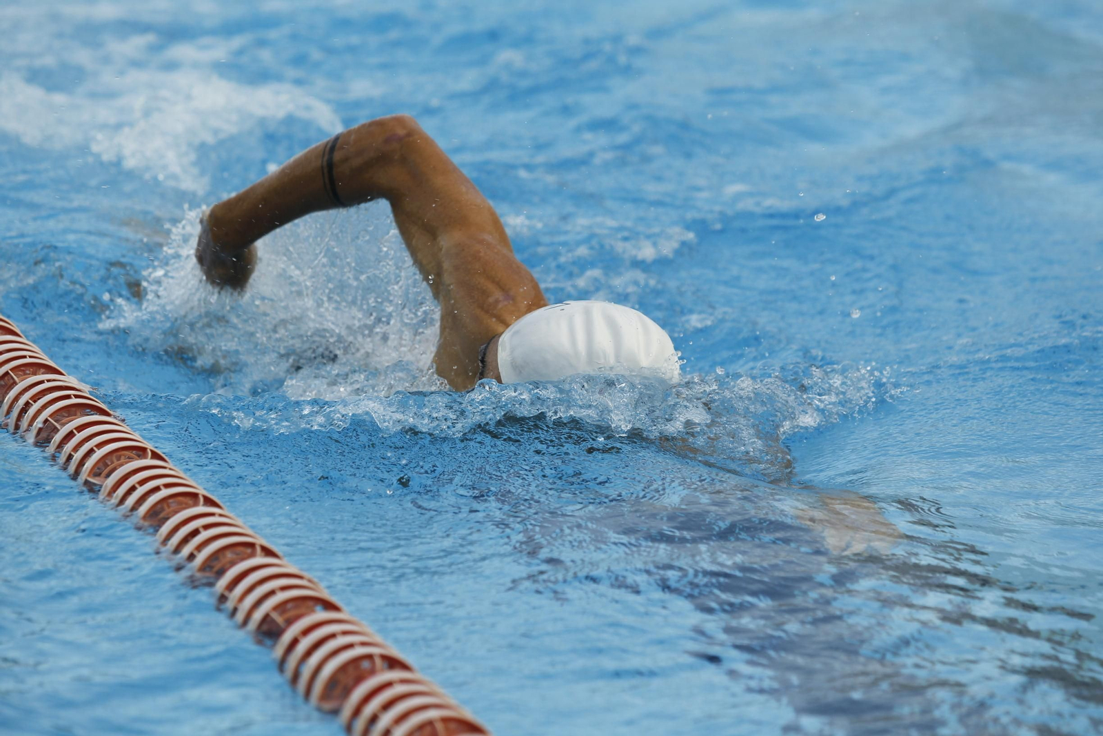 Fotogalería triatleta Javier Gómez Noya en Almería
