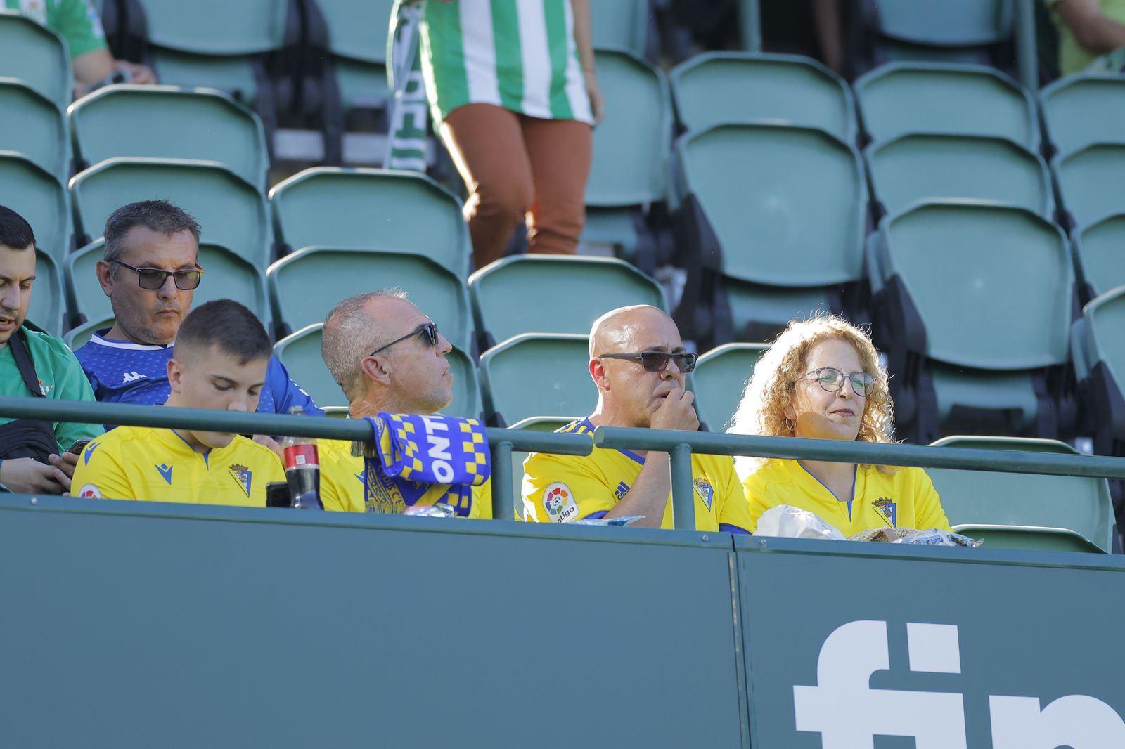 Búscate en las fotos del Betis-Cádiz