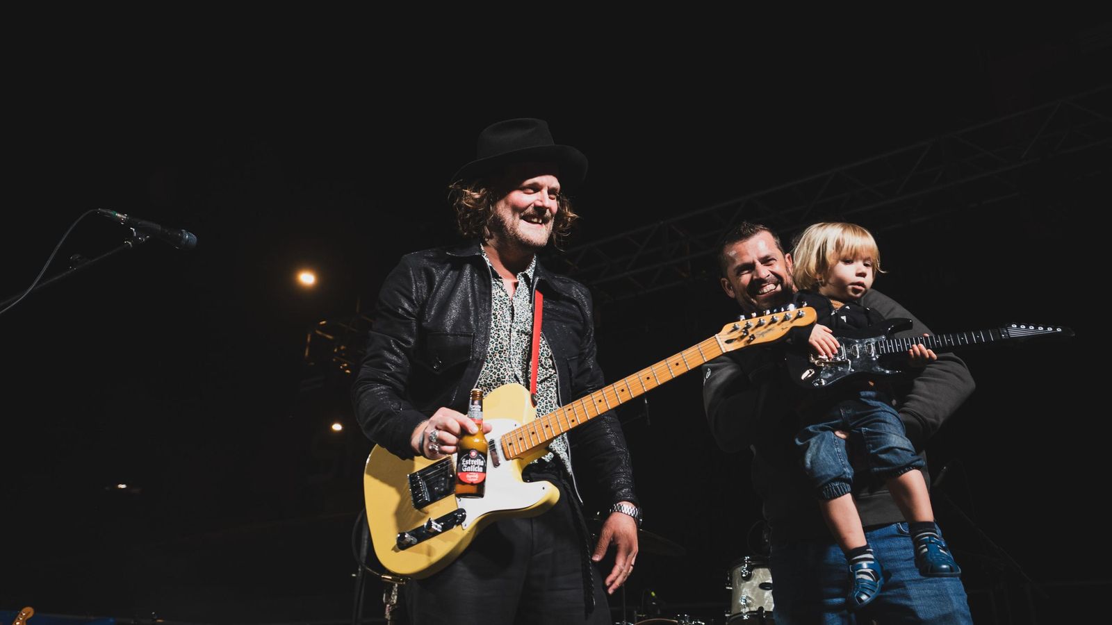 Las imágenes: así fue el estreno del Festival Sierra Nevada por Todo lo Alto