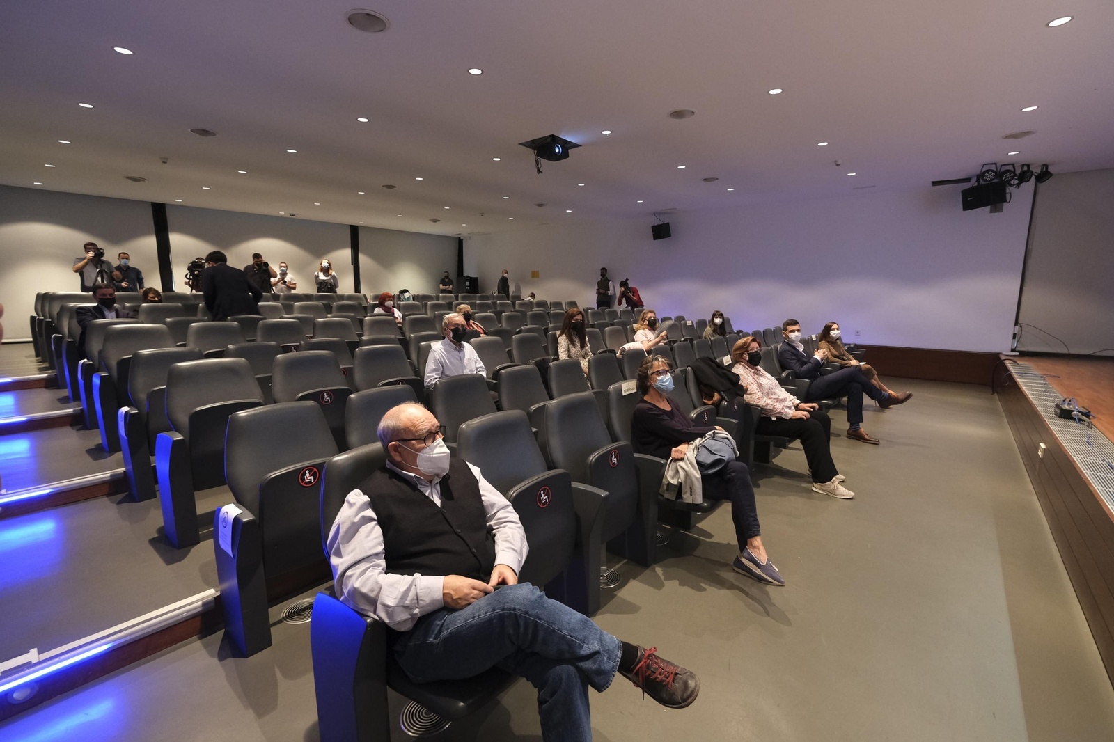 Fotogalería FICAL martes 22-11-2020. ALMERÍA