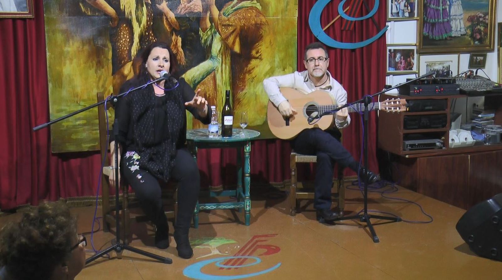 Una de las cantaoras participantes en el concurso de livianas del pasado año