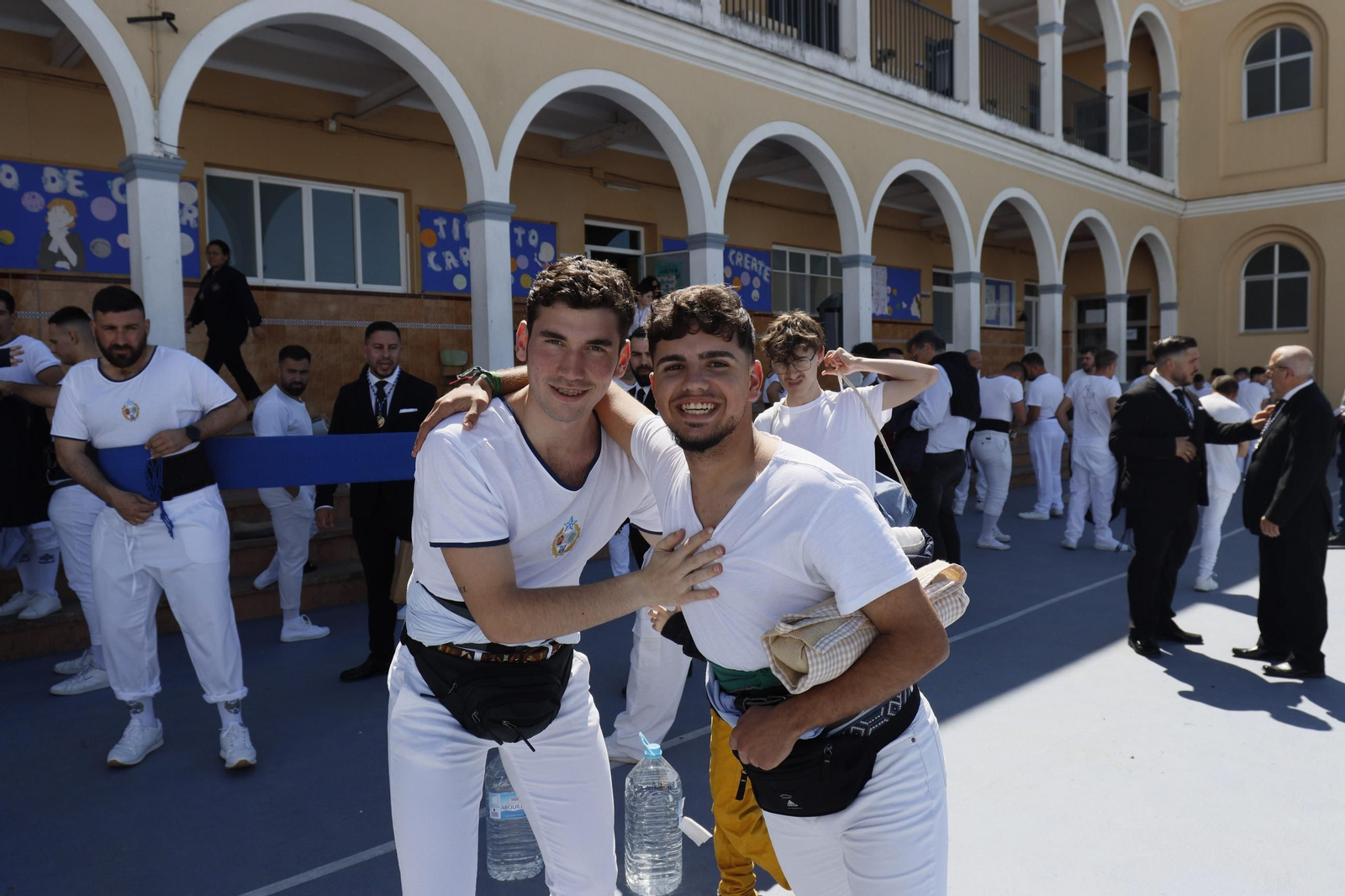 Imagenes de la salida de la Borriquita en la Semana Santa de Chiclana 2025