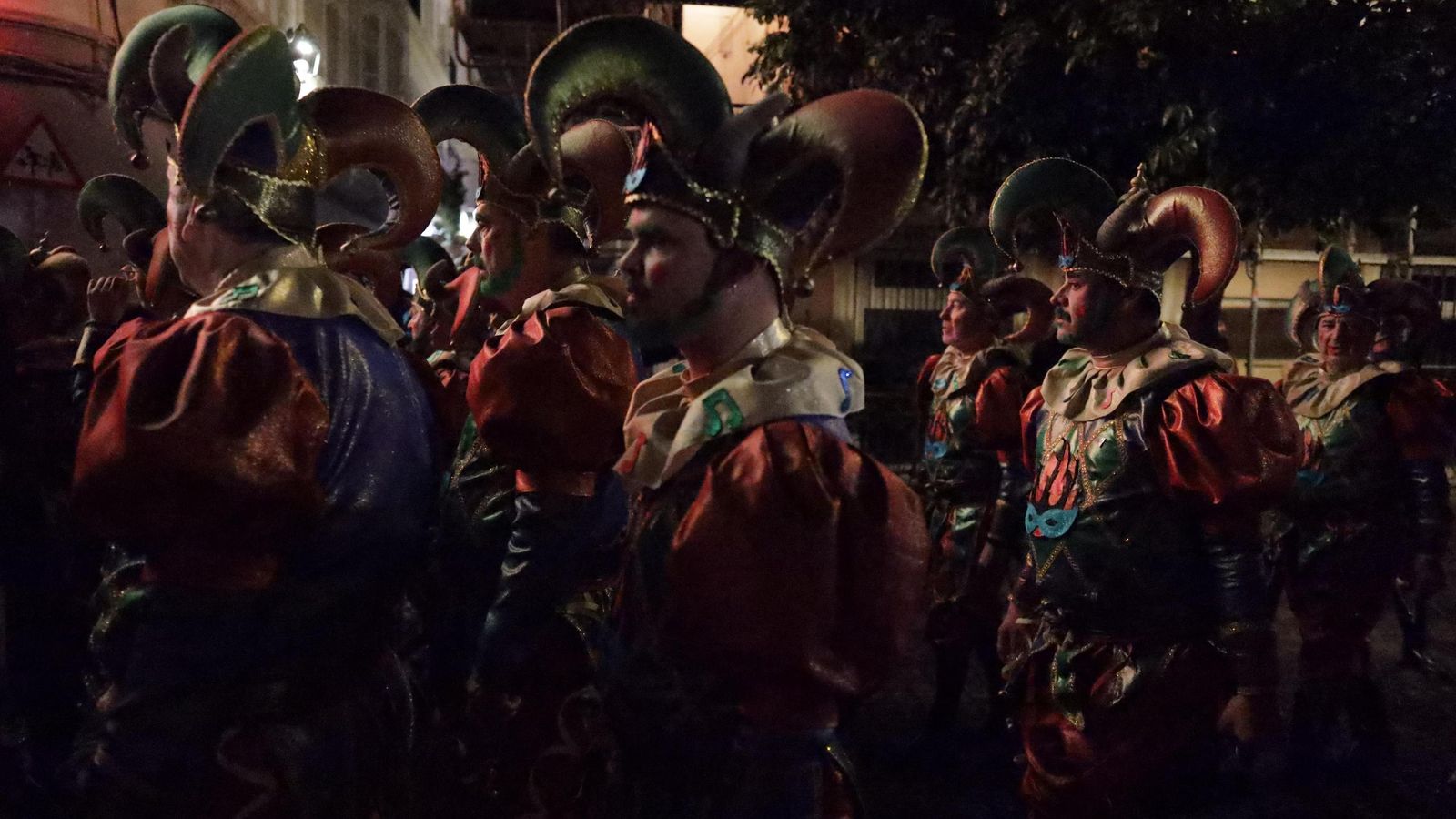 Búscate entre las mejores imágenes de la quema del dios Momo