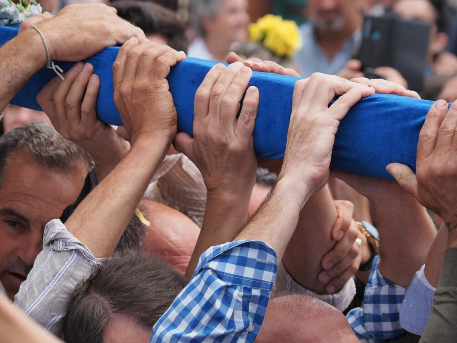 Romería de la Virgen de la Peña 2023 en la Puebla de Guzmán, en imágenes