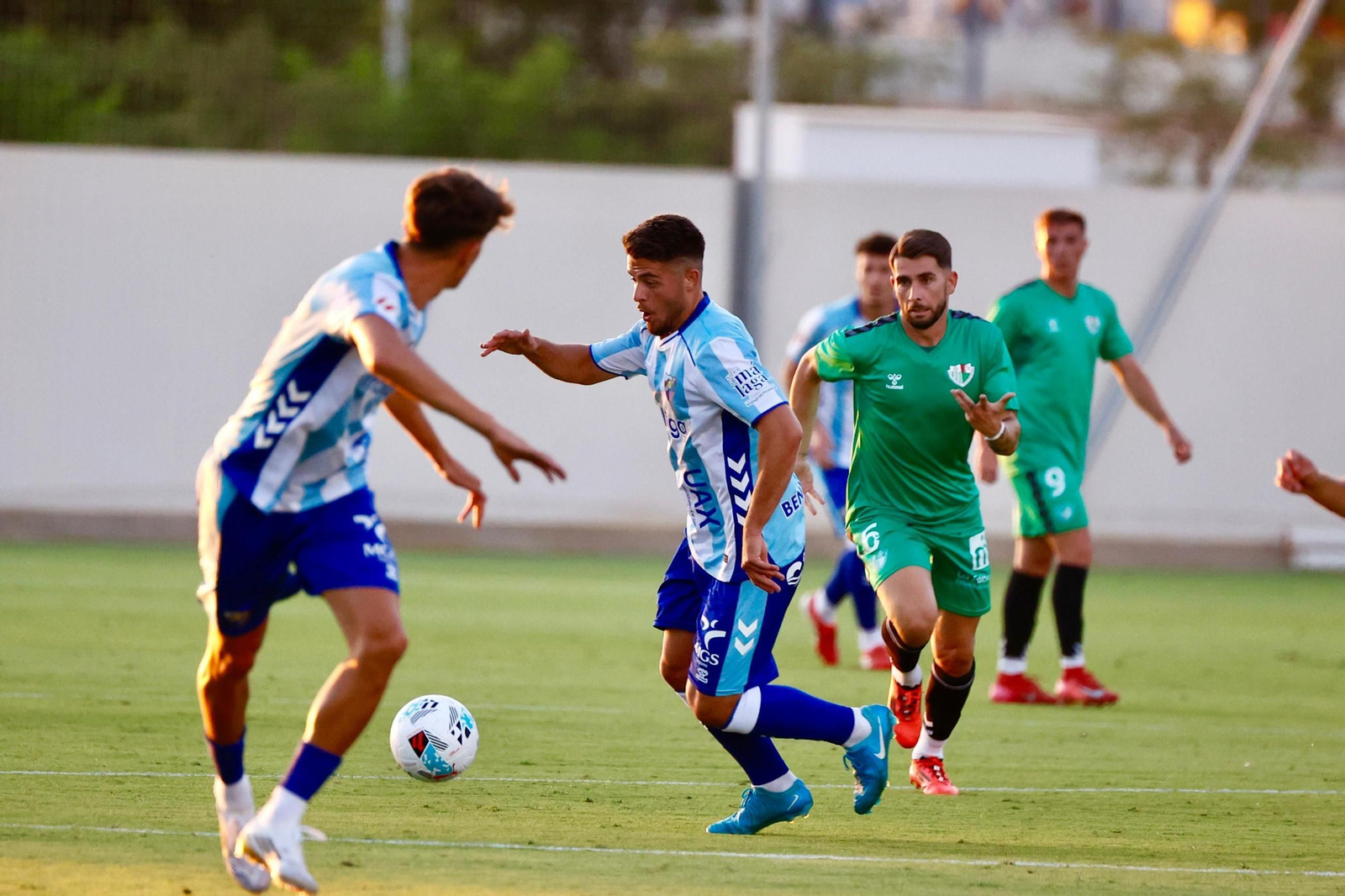 El Málaga CF- Antequera CF de pretemporada, en imágenes