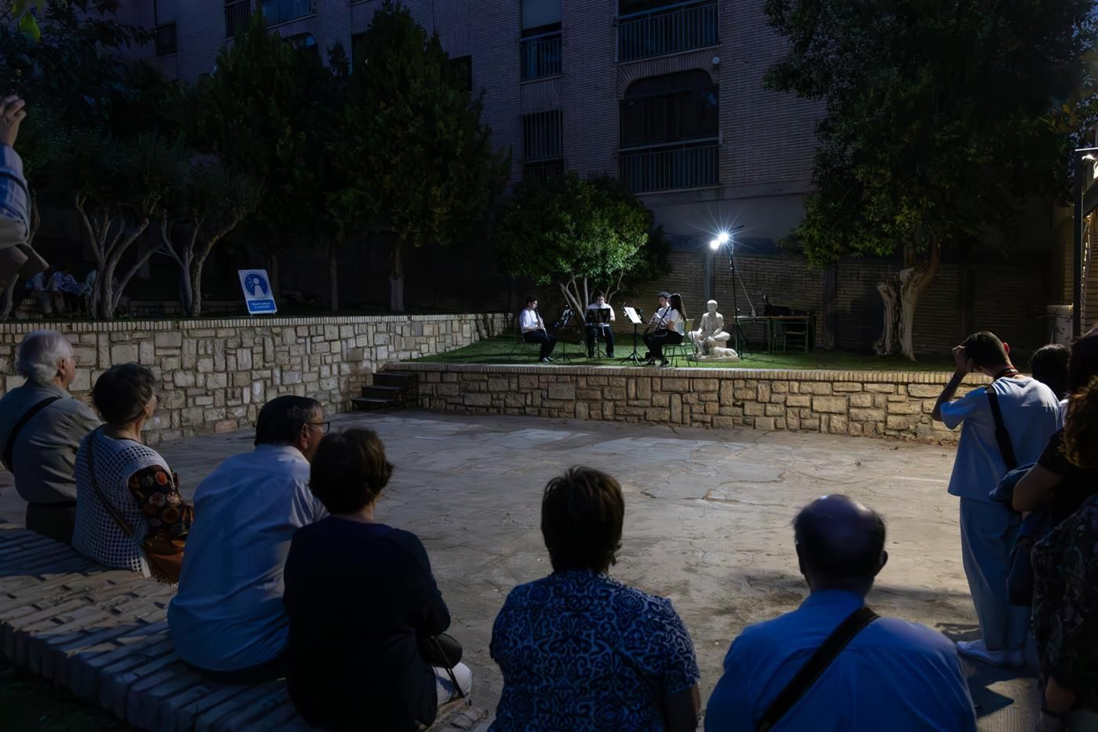 La celebración de la Noche en Blanco, en imágenes