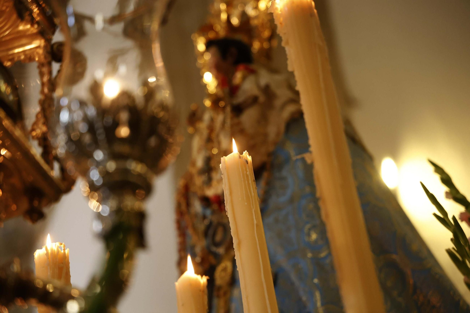 Las fotos del paso bajo el manto de la Virgen de la Luz de Tarifa