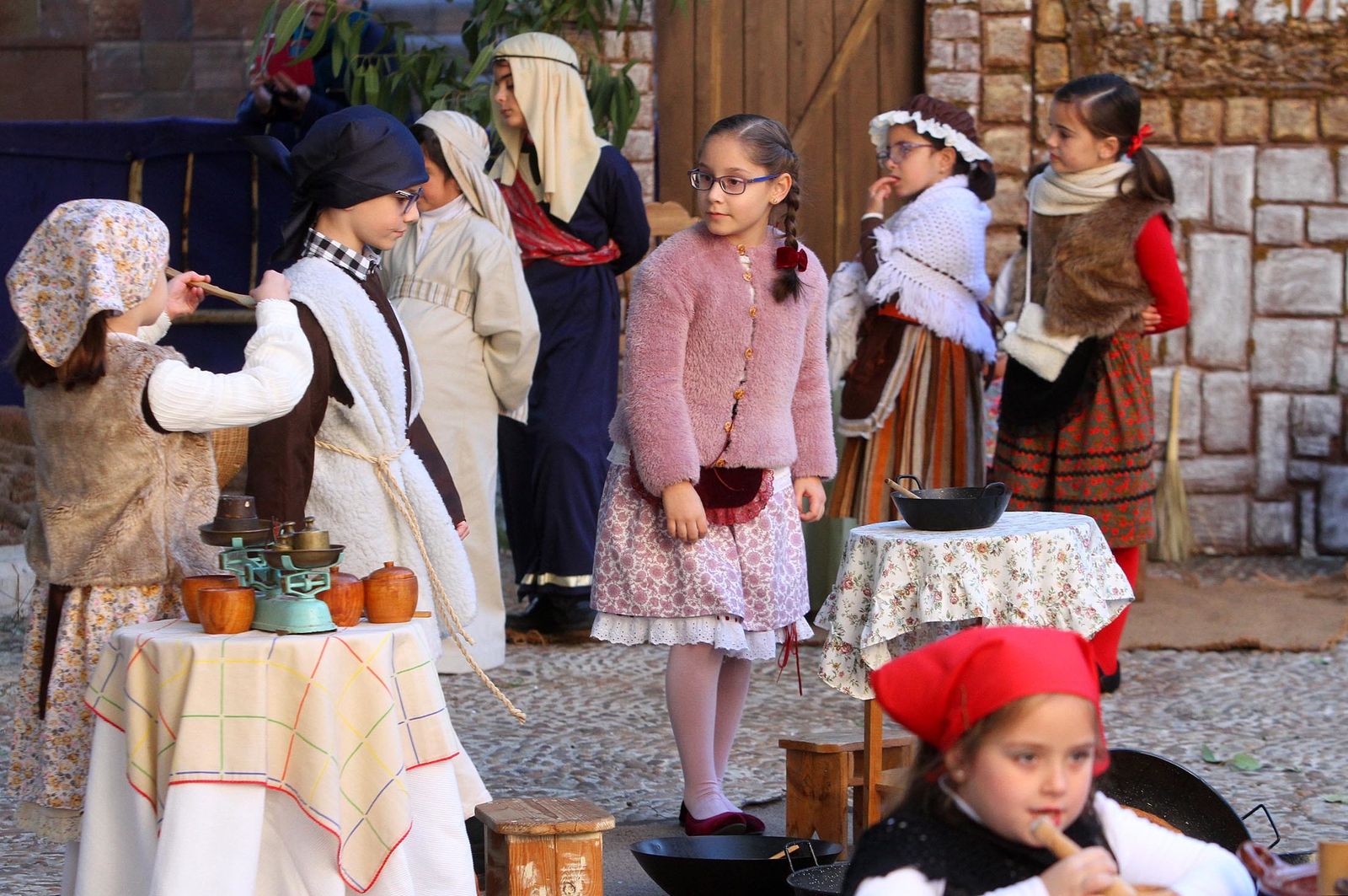 Imágenes del Belén viviente del Colegio María Inmaculada.