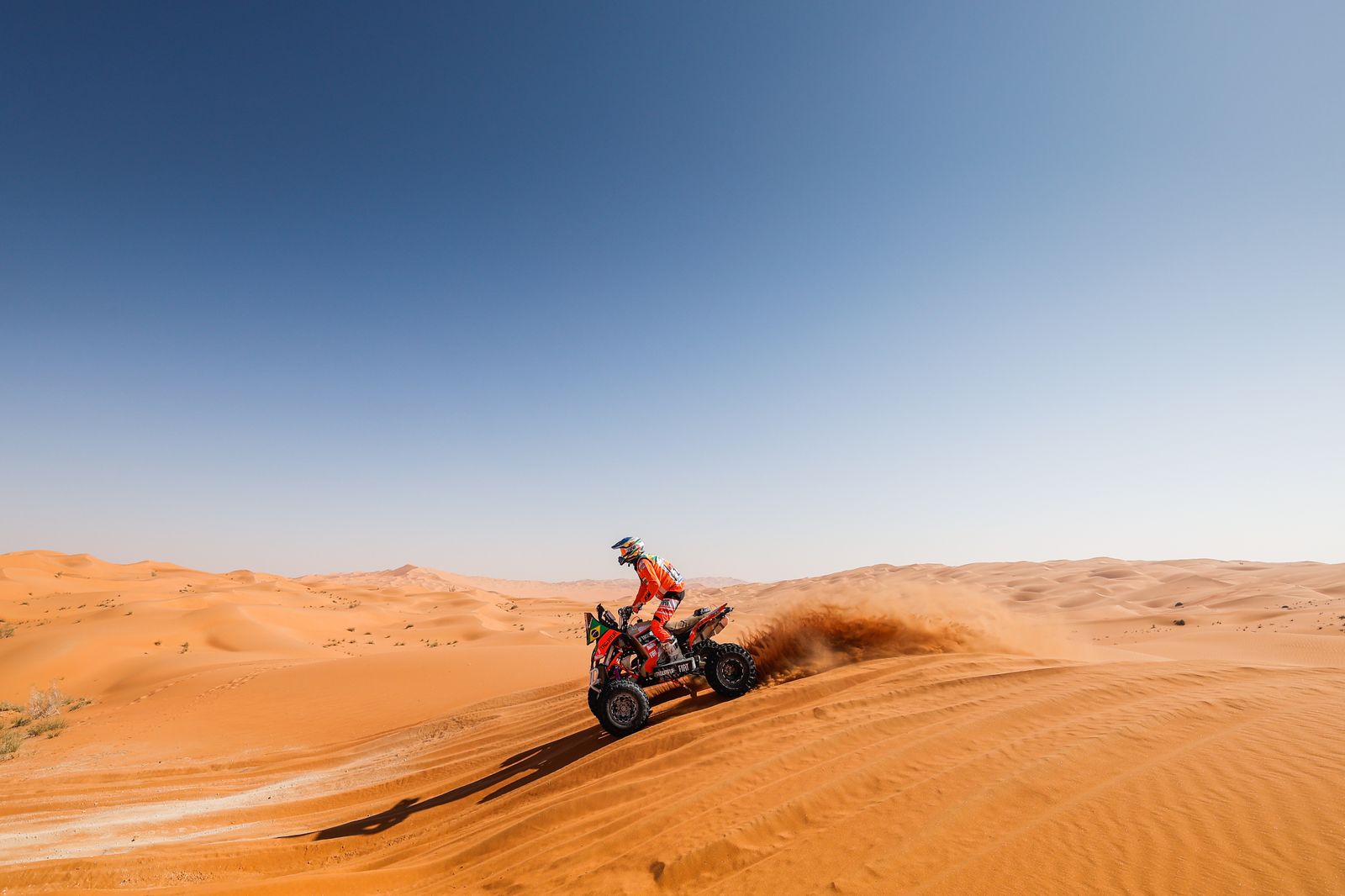 Las espectaculares imágenes del Dakar por las dunas