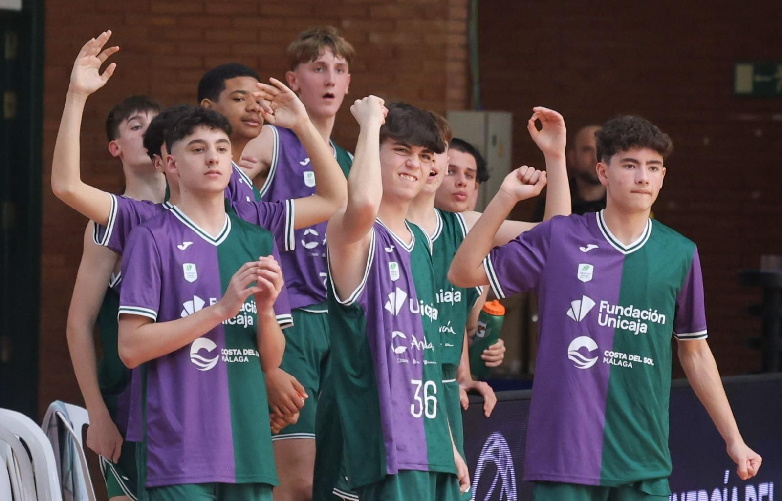 Minicopa: Unicaja - Manresa, en fotos