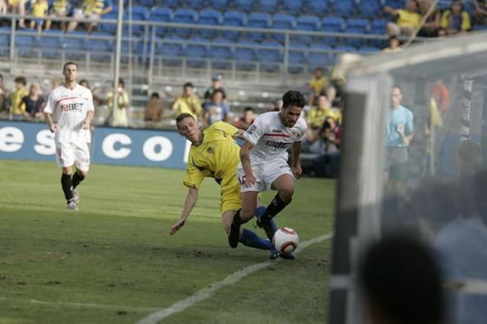 El Sevilla consiguió imponerse por tres goles a dos y cierra así la época de pruebas antes de enfrentarse al Barça.

Foto: Jesús Marín