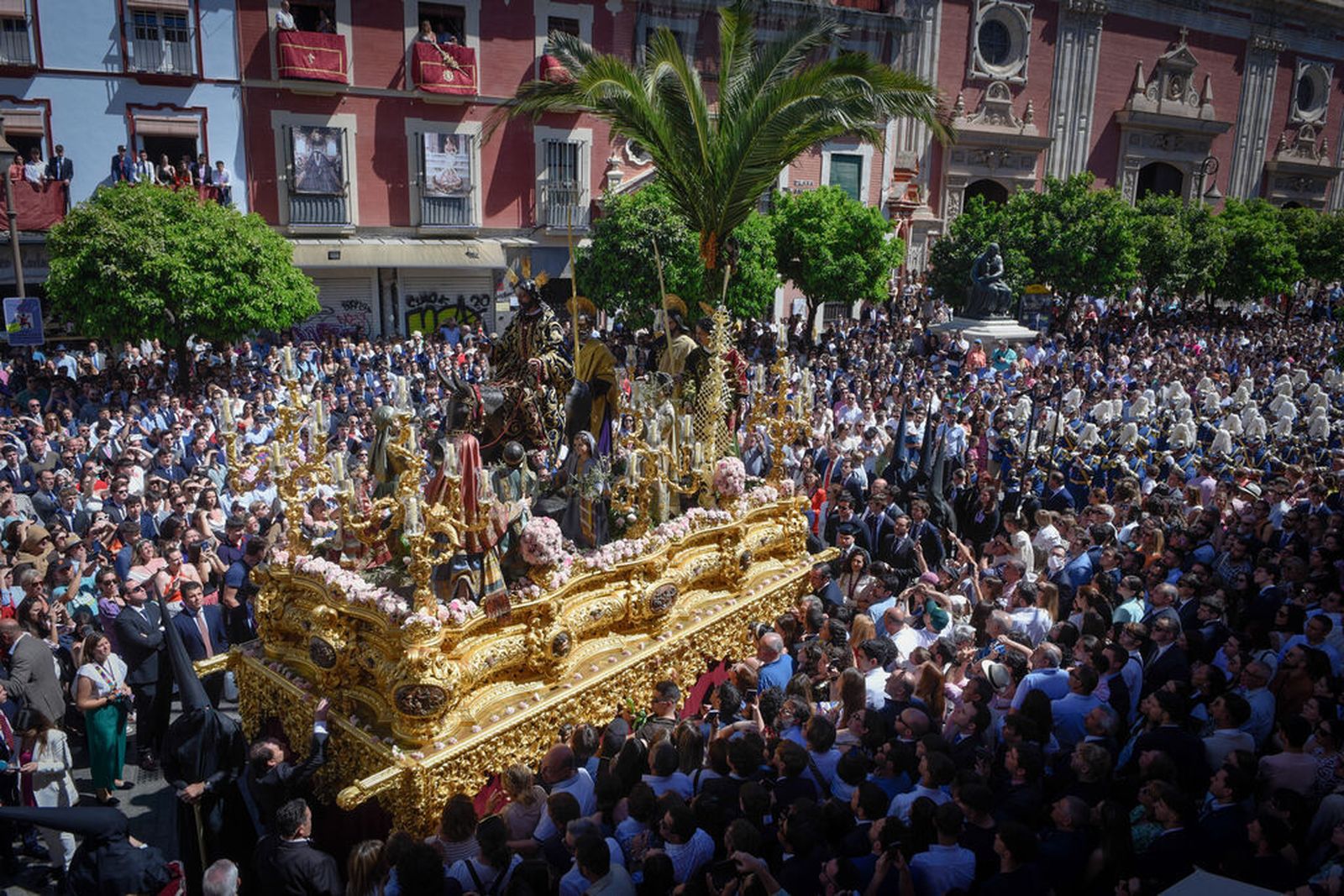 En total se han celebrado 123 salidas, a las que se le unen Vía Crucis o traslados