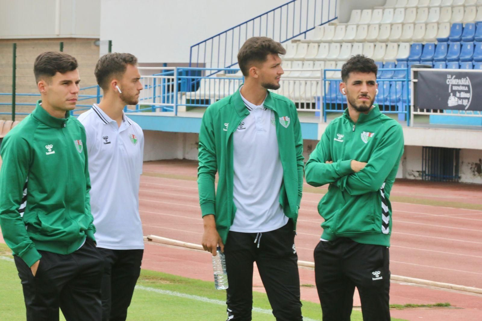 Jugadores del Antequera, en Melilla