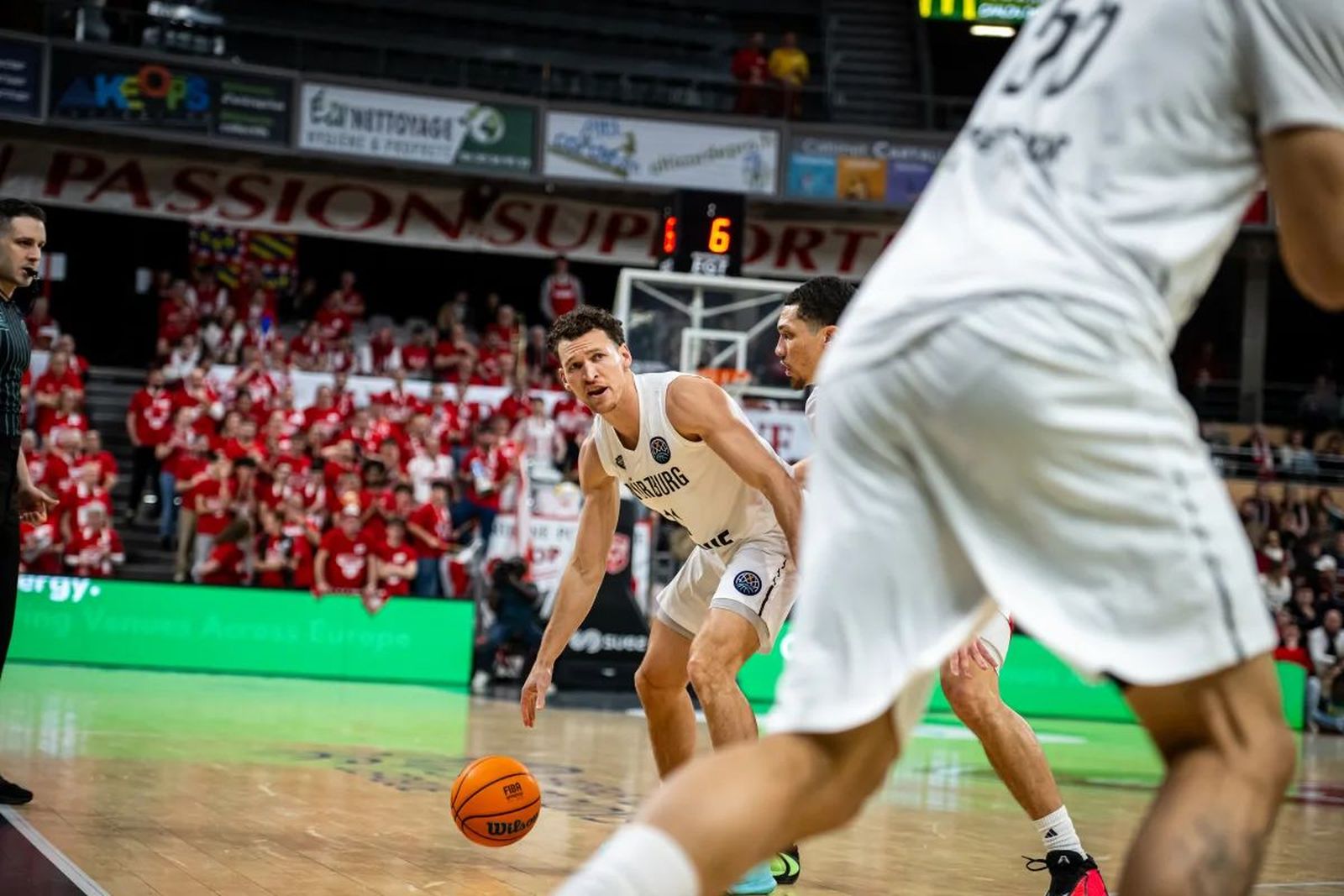 BCL: El Chalon vence al Wurzburg en el grupo del Unicaja
