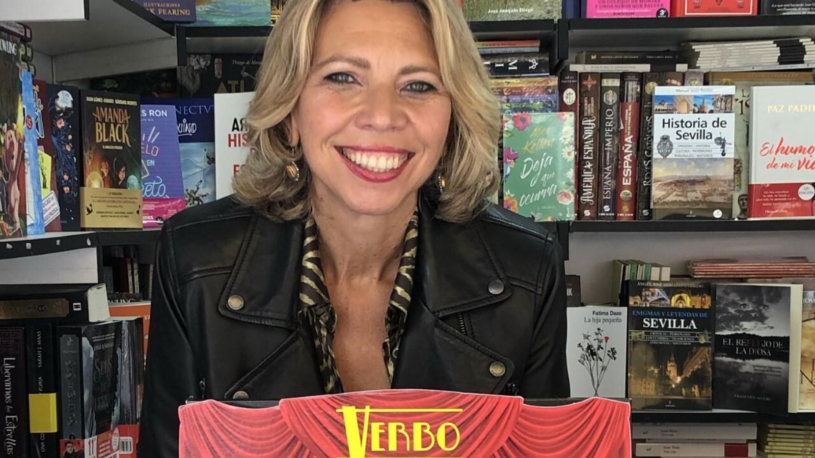 Marina Bernal, autora de esta última biografía de Lola Flores.