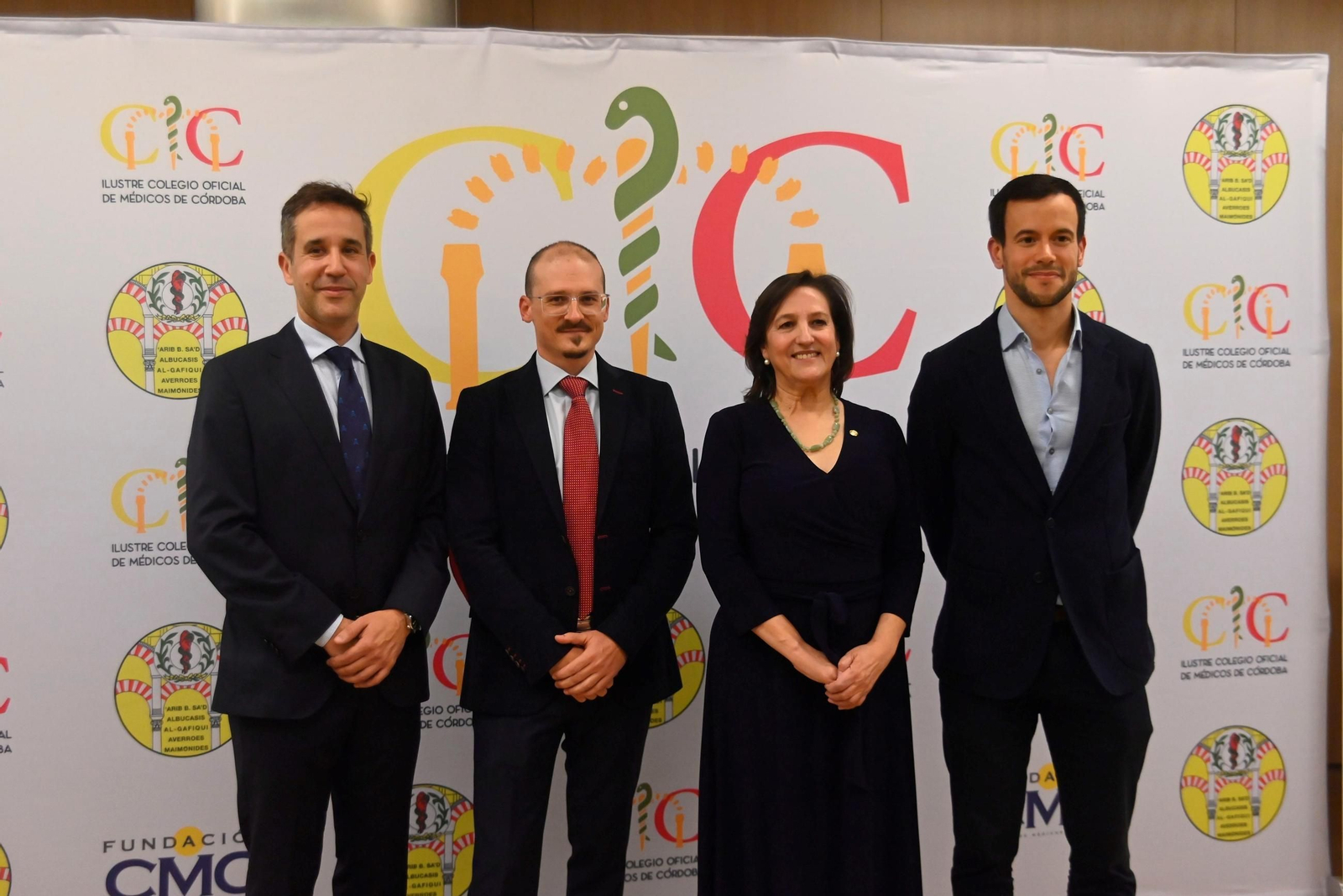La entrega de los Premios de Investigación del Colegio de Médicos de Córdoba, en imágenes