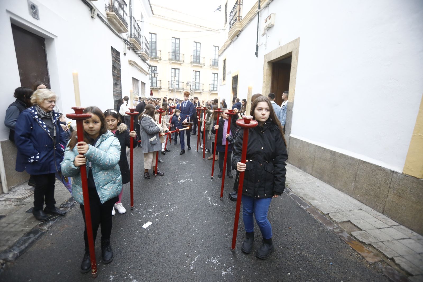 La procesión del Niño Jesús de la Compañía de Córdoba, en imágenes