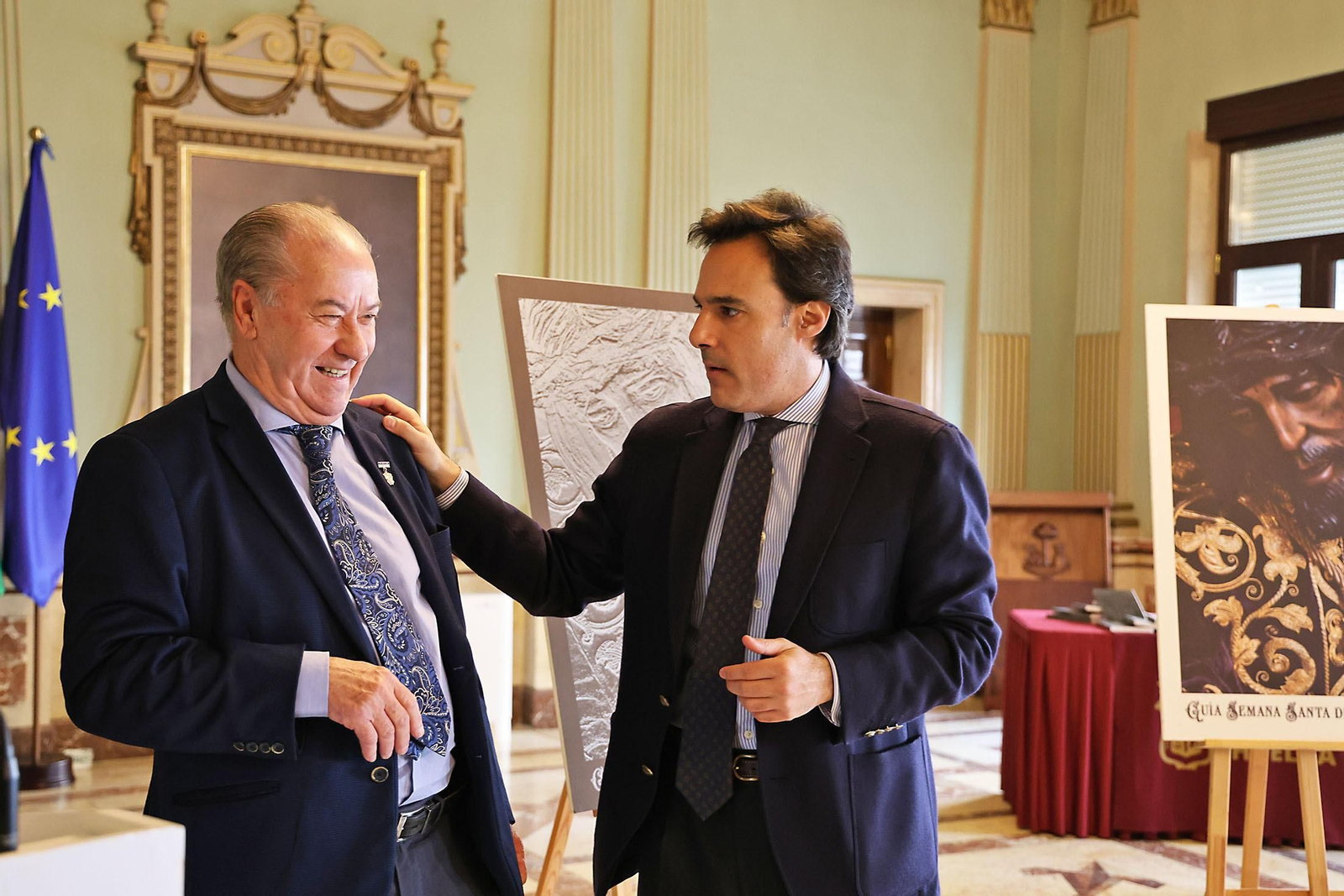 Imágenes de la presentación de la Guía de la Semana Santa de Huelva 2024