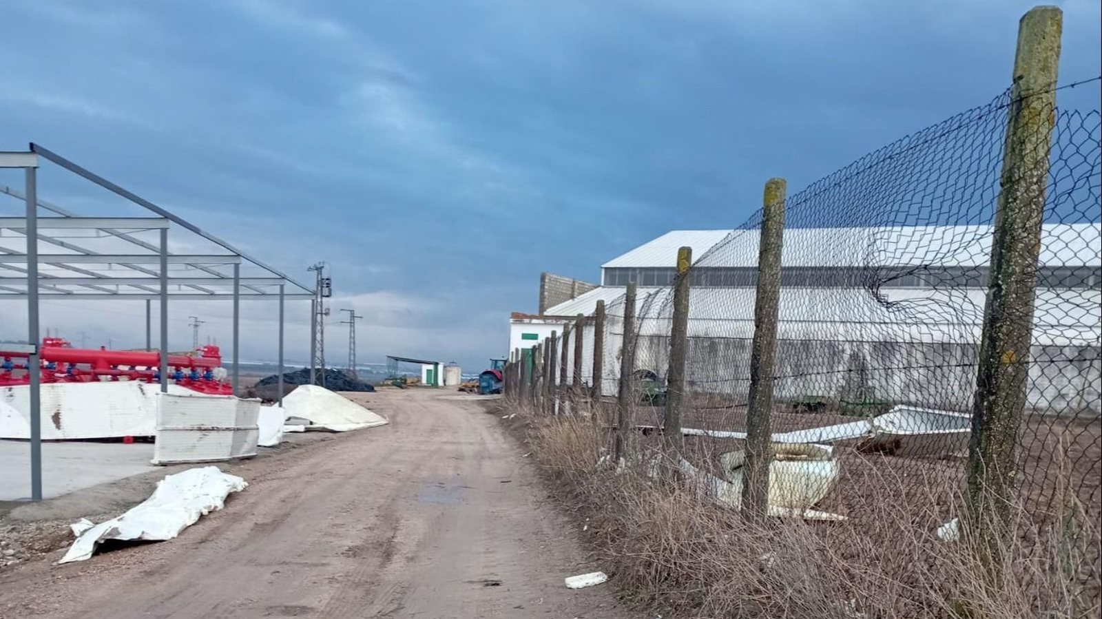 Una víctima del tornado de Coria grabó un vídeo en 2023 con un colapso anterior de la nave
