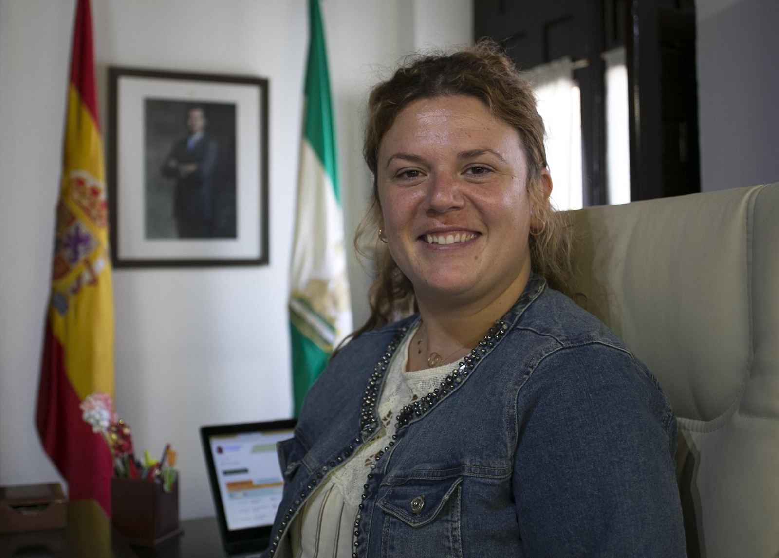 La alcaldesa en funciones de Ronda, Teresa Valdenebro, en su despacho.