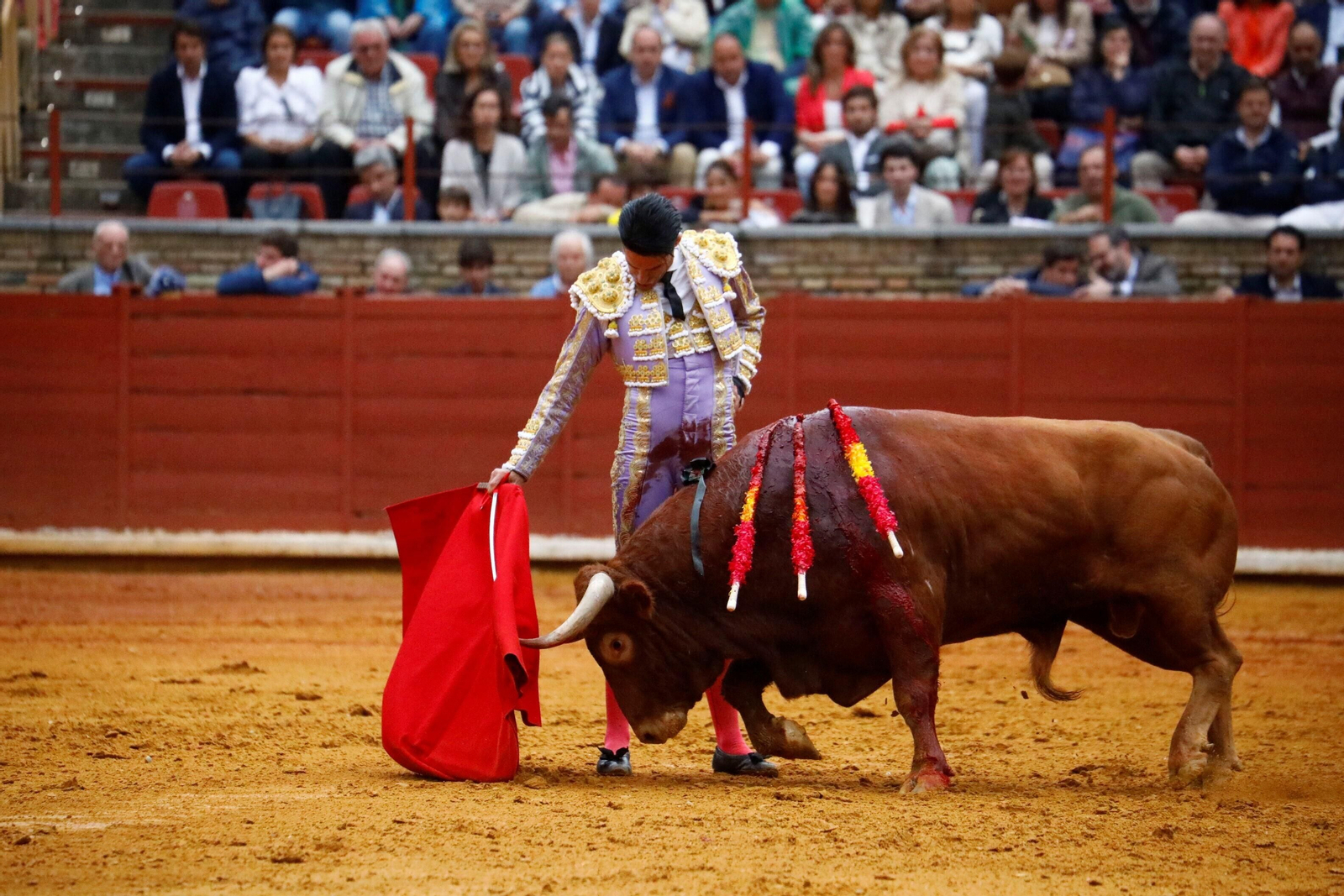 La última corrida de la Feria Taurina de Córdoba, en imágenes