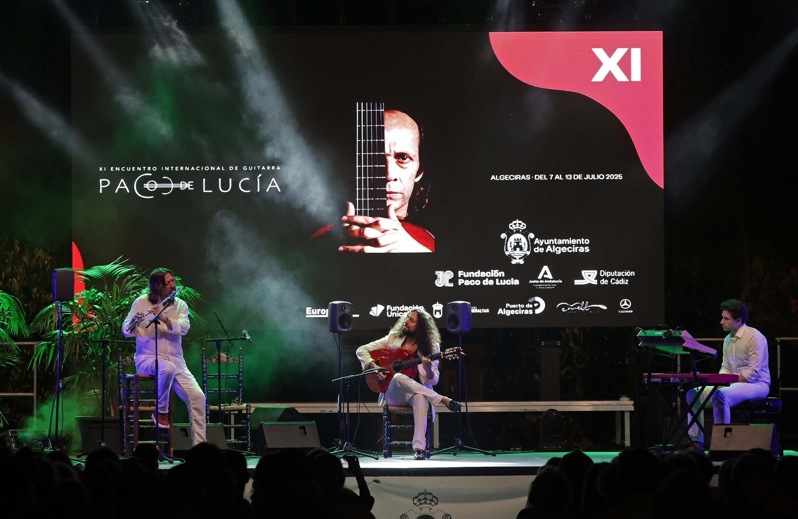 Fotos de la tercera sesión del XI Encuentro Internacional de Guitarra Paco de Lucía en Algeciras: Joni Jiménez y Antonio Canales