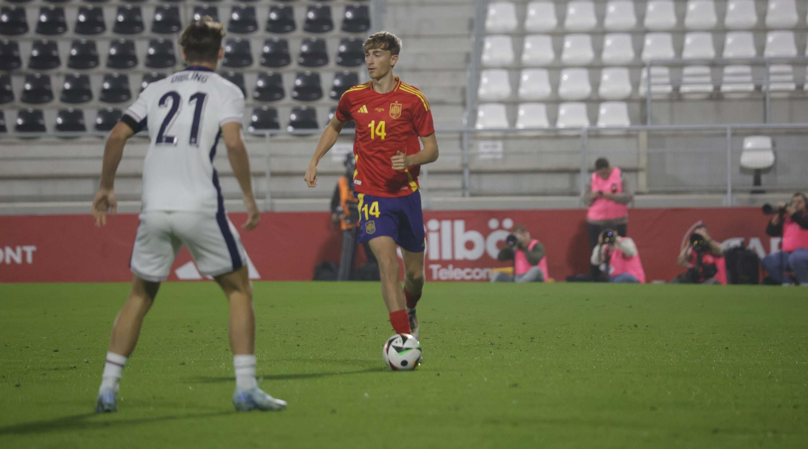 Las fotos del partido España-Inglaterra sub-21 de la inauguración del Ciudad de La Línea