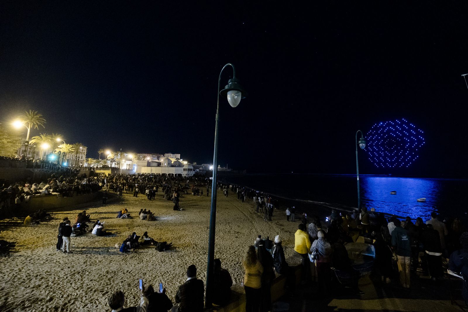 Las imágenes de la quema de la Bruja Piti y espectáculo de luz y sonido