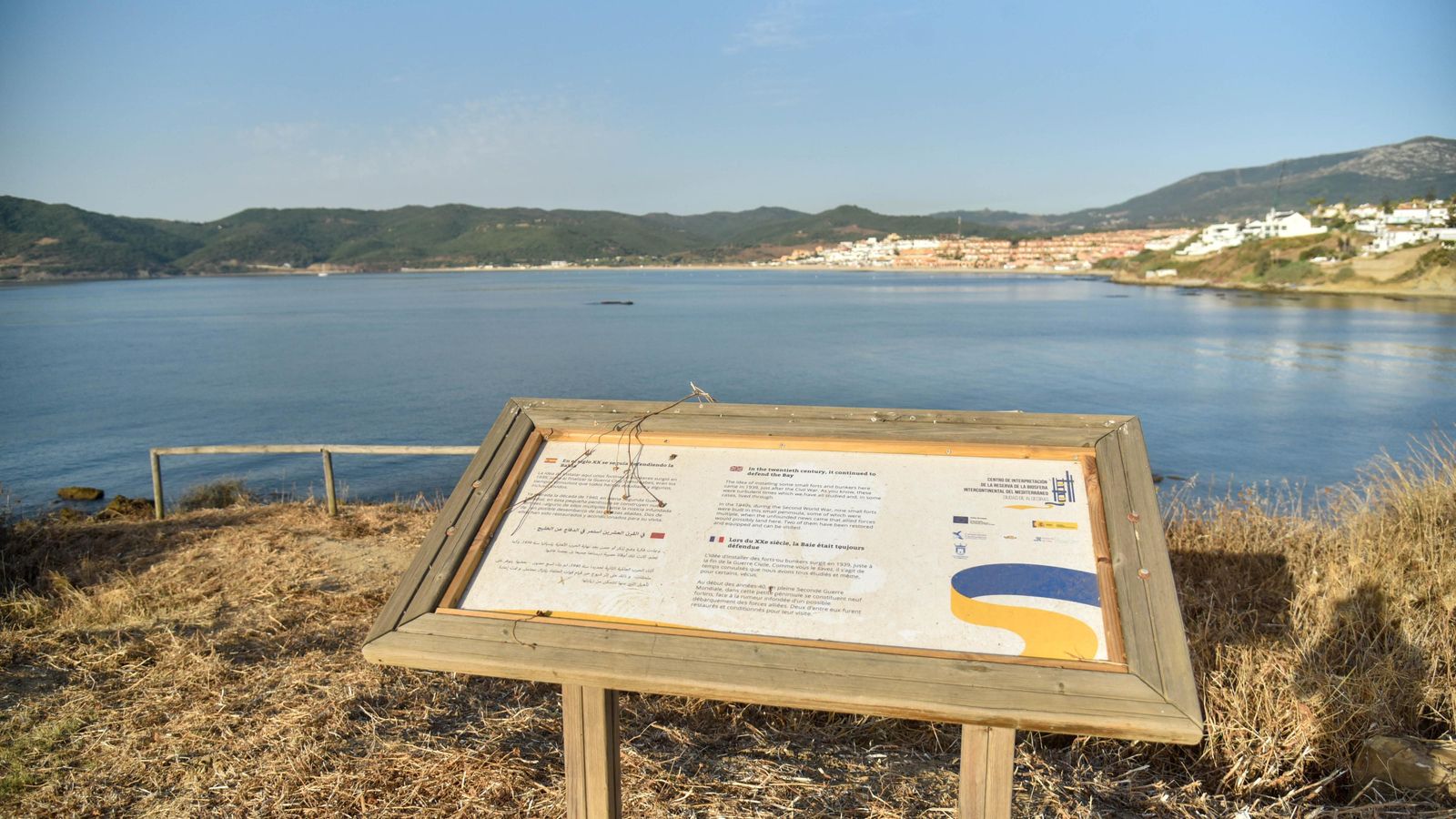 Paneles informativos durante el recorrido