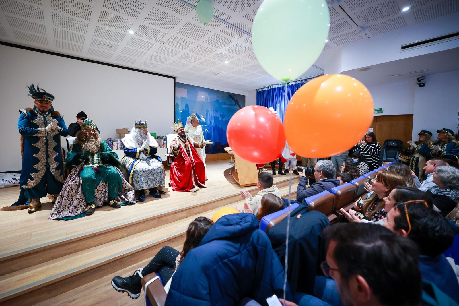 Los Reyes Magos, en el hospital Puerta del Mar de Cádiz.