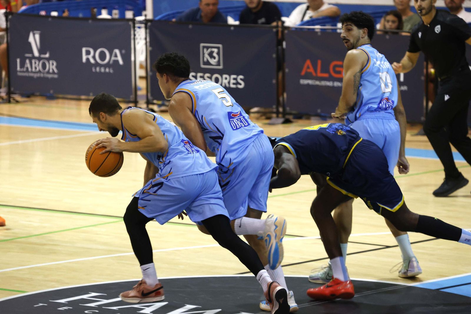 Las fotos del CB Algeciras - Unión Linense Baloncesto de la Tercera FEB