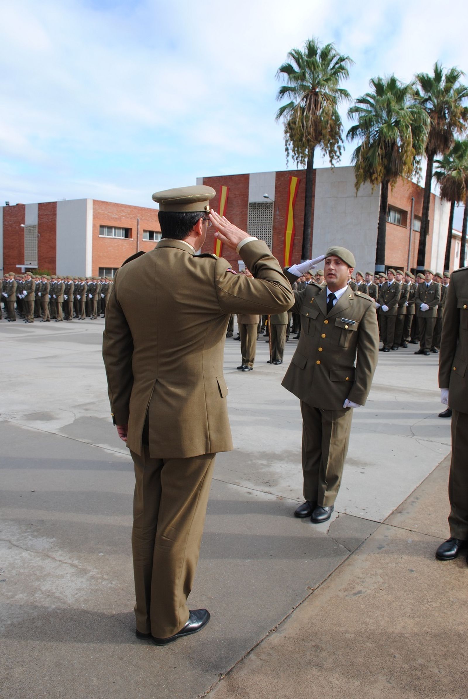 Entrega de diplomas a los números 1